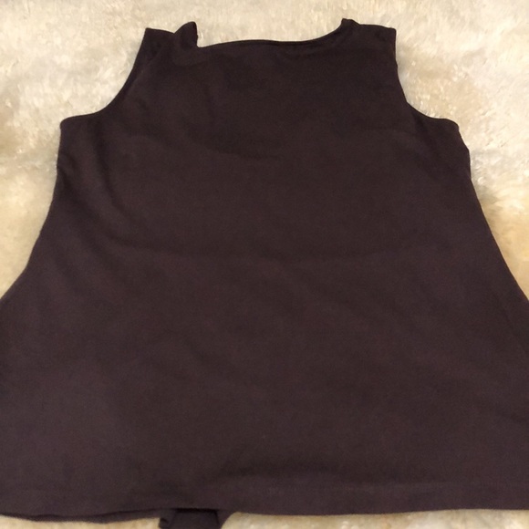 Chocolate brown pleated tank size M - Picture 7 of 7